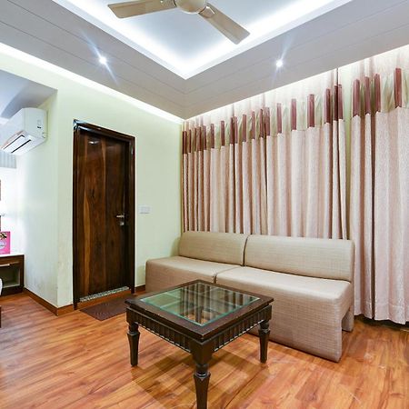 Hotel Geet Deluxe نيودلهي المظهر الخارجي الصورة