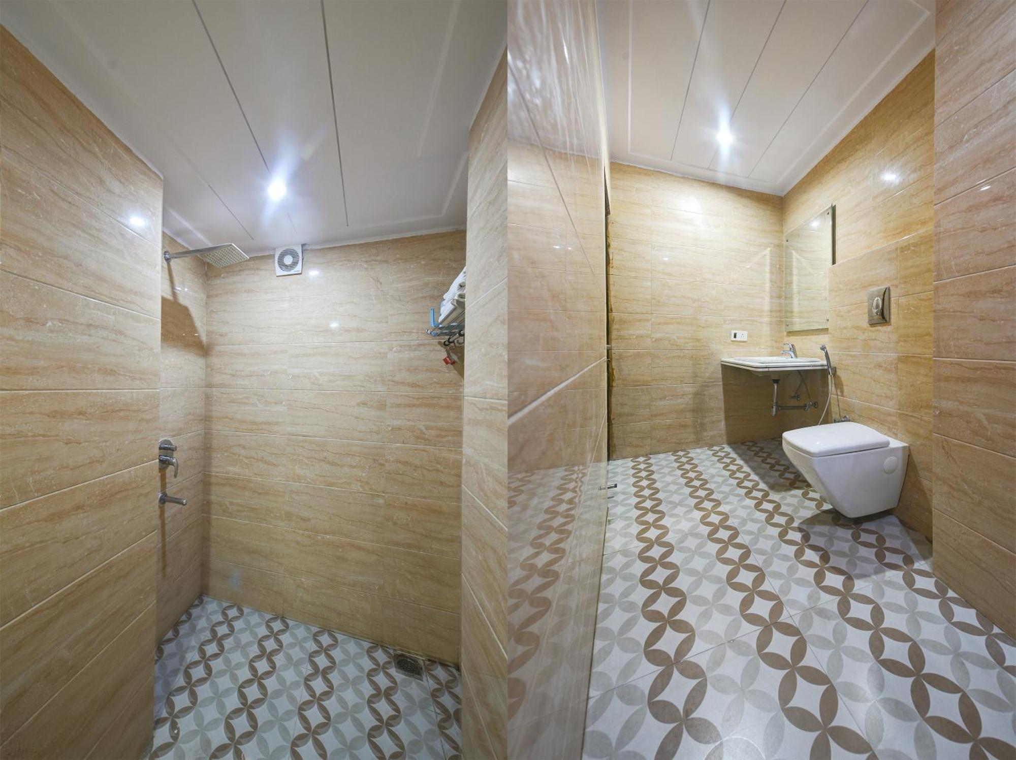 Hotel Geet Deluxe نيودلهي المظهر الخارجي الصورة