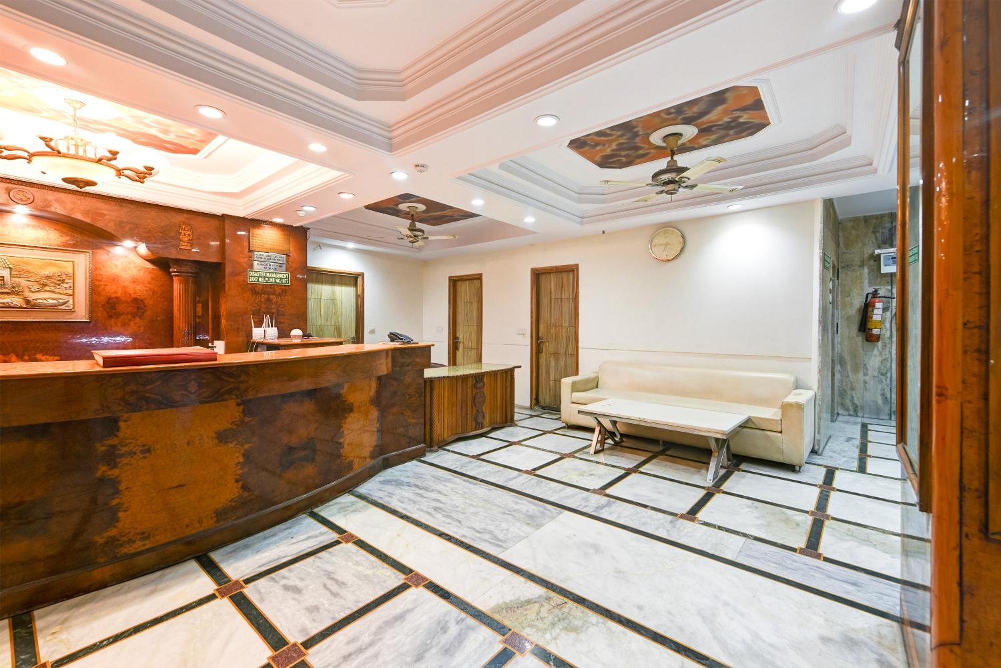 Hotel Geet Deluxe نيودلهي المظهر الخارجي الصورة
